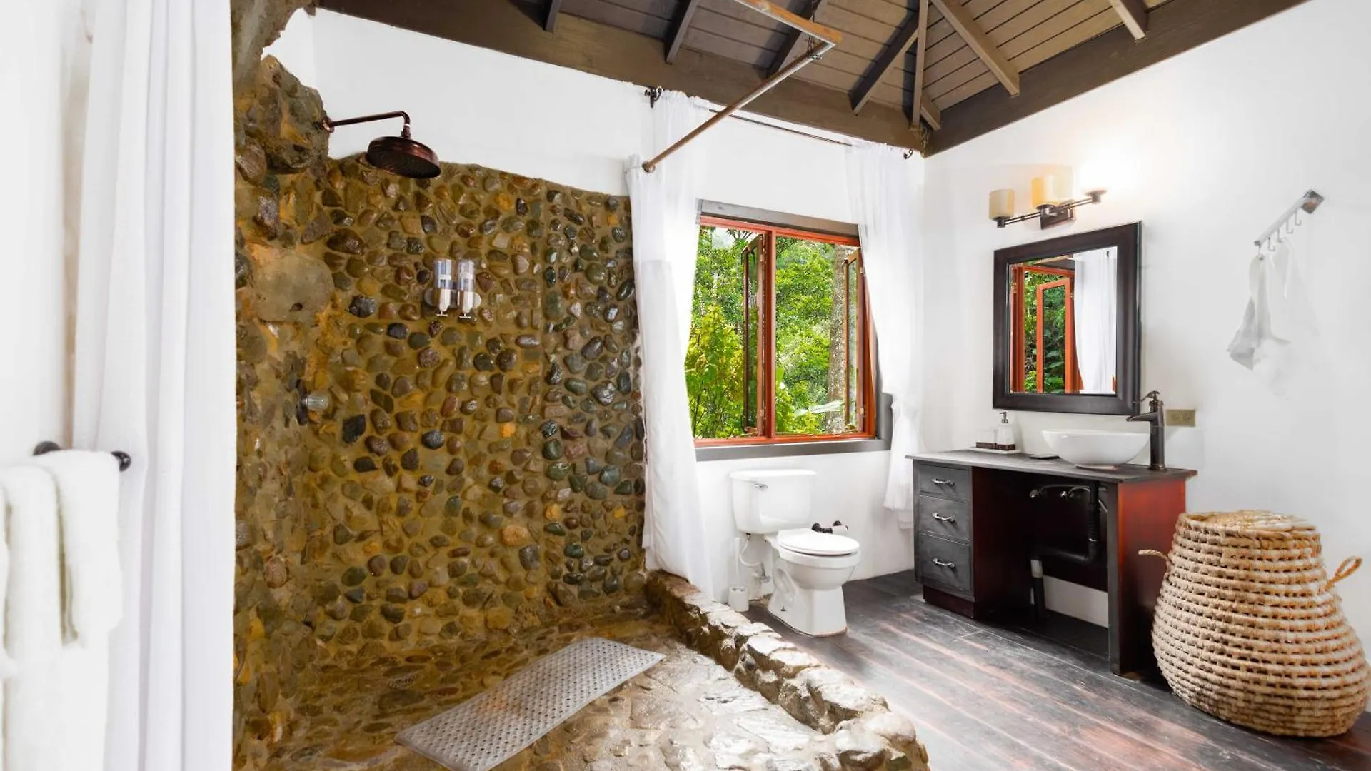 Serendipity Holistic Resort Spa Kingston