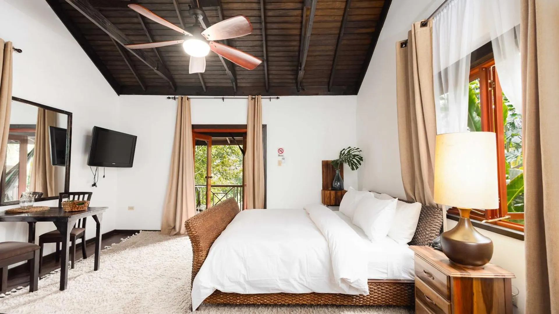 Ξενοδοχείο Serendipity Holistic Resort Spa Κίνγκστον